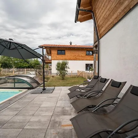 Kuhglockerl Mit Pool, Whirlpool & Sauna Fuer 8 Inzell
