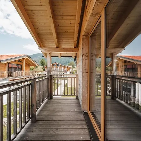 Kuhglockerl Mit Pool, Whirlpool & Sauna Fuer 8 Inzell
